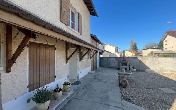 Maison à vendre    5 pièces •  Charvieu-Chavagneux