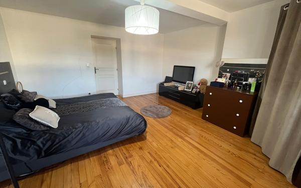 Maison à vendre    5 pièces •  Charvieu-Chavagneux