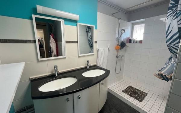 Maison à vendre    5 pièces •  Charvieu-Chavagneux