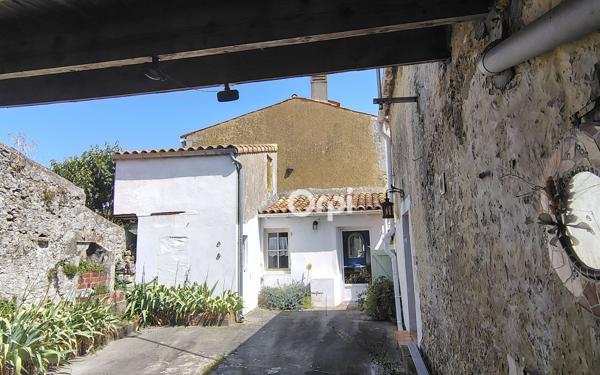 Maison à vendre    4 pièces • 95 m2 Marennes