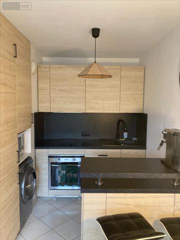 Appartement à louer à Petit-Couronne en Seine-Maritime (76650), ref : 76026-LIH