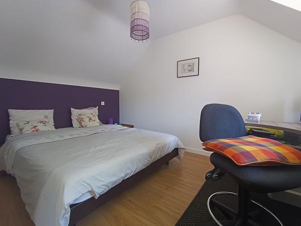 Longère à vendre à Saint Ave 4 chambres située dans un environnement exceptionnel.