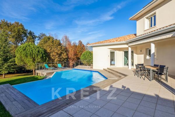 BOULIAC – VILLA CONTEMPORAINE AVEC PISCINE