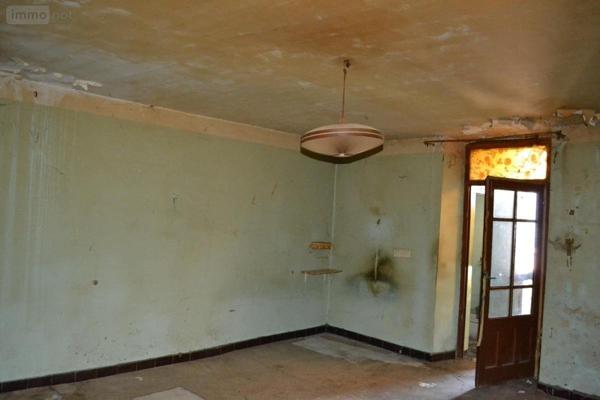 Maison à vendre à Villeneuve-de-Berg en Ardèche (07170), ref : 07068-725