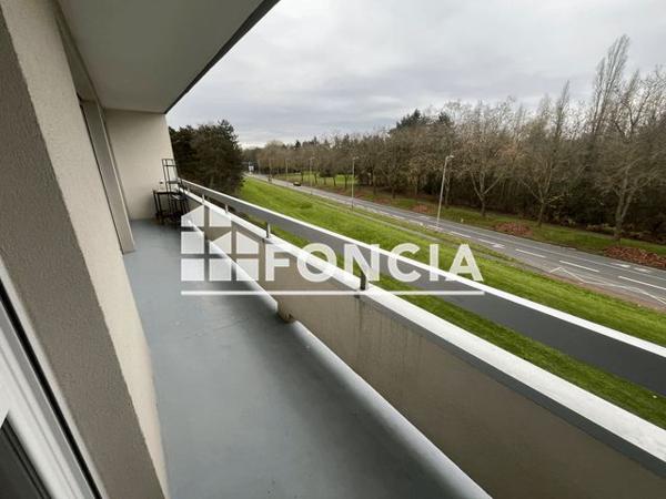 Location Appartement 4 pièces 74.06 m² - Evry 91000