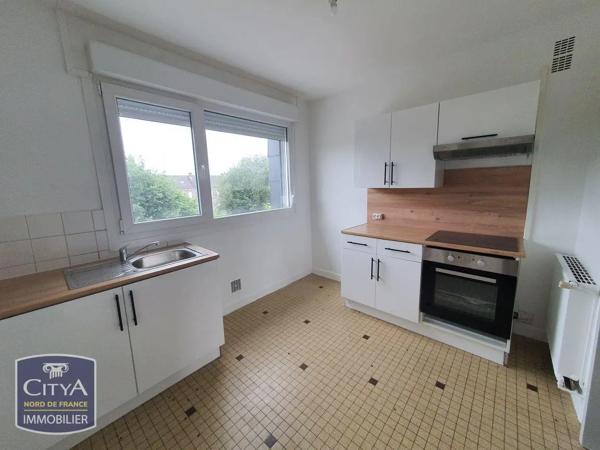Appartement à louer 4 pièces 76m² Hirson (02500)