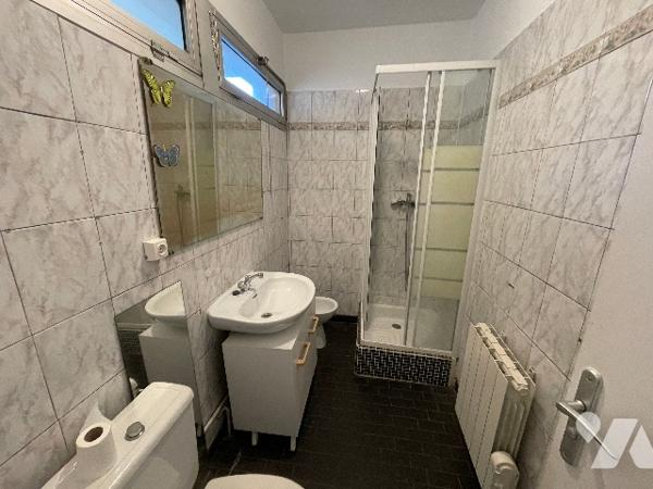 MARSEILLE 13009 ST MARGUERITE résidence Les petites MAGALONES studio 34M²+ parking.