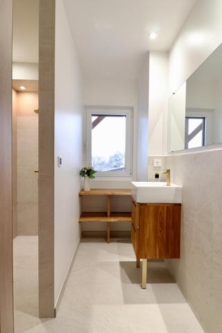 Domaine d'exception avec plus de 27 000 m² de terrain.