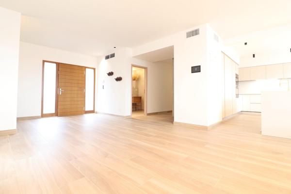 Domaine d'exception avec plus de 27 000 m² de terrain.