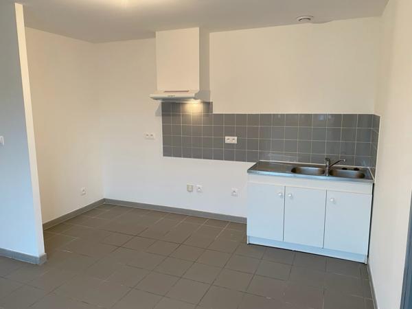 Duplex à louer, 4 pièces - Merville 59660