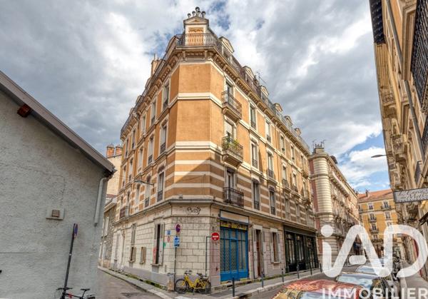 Appartement à vendre 3 pièces 61 m² Grenoble