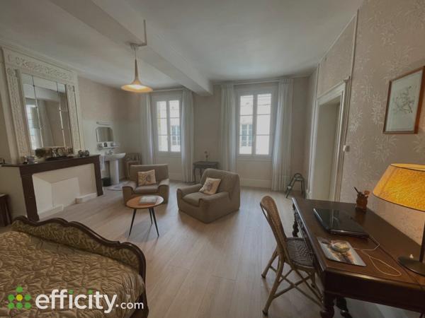 Maison 8 pièces - 178 m²