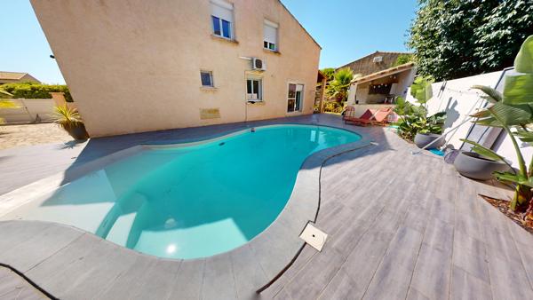 Villa d'exception 4 faces – Plus de 200 m² – 6 chambres – Piscine – Calme absolu