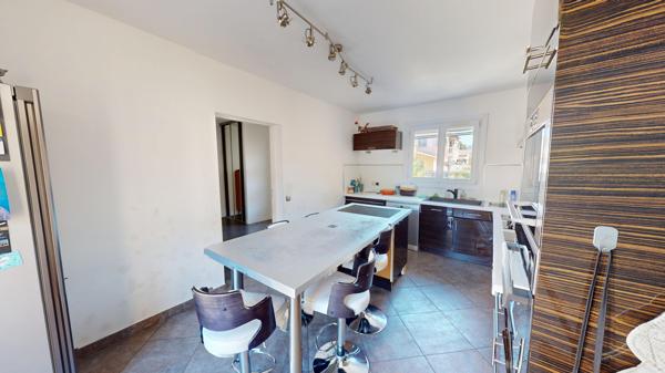 Villa d'exception 4 faces – Plus de 200 m² – 6 chambres – Piscine – Calme absolu