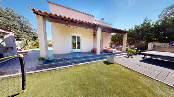Villa d'exception 4 faces – Plus de 200 m² – 6 chambres – Piscine – Calme absolu