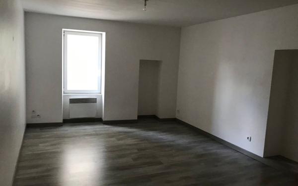 Maison à louer    3 pièces •  Saint-Marcellin