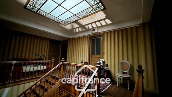 Dpt Nord (59), à vendre Hôtel Particulier d’Exception - 570m², Proche Cambrai et Futur Data Center - Terrain de 1500 m²