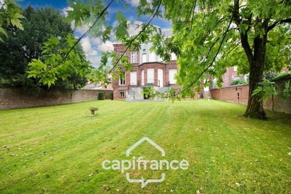 Dpt Nord (59), à vendre Hôtel Particulier d’Exception - 570m², Proche Cambrai et Futur Data Center - Terrain de 1500 m²