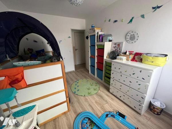 Pavillon récent de 2020, de type 5 pièces, d'une superficie de 91.25 m², édifié sur un terrain 