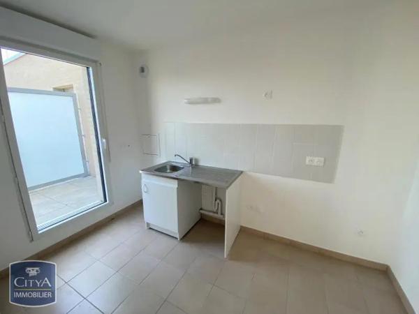 Appartement à louer 4 pièces 78.96m² Guyancourt (78280)