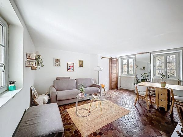 Appartement centre ville de Meaux - proche rue piétonne et gare - 2 chambres - superficie environ 70 m2