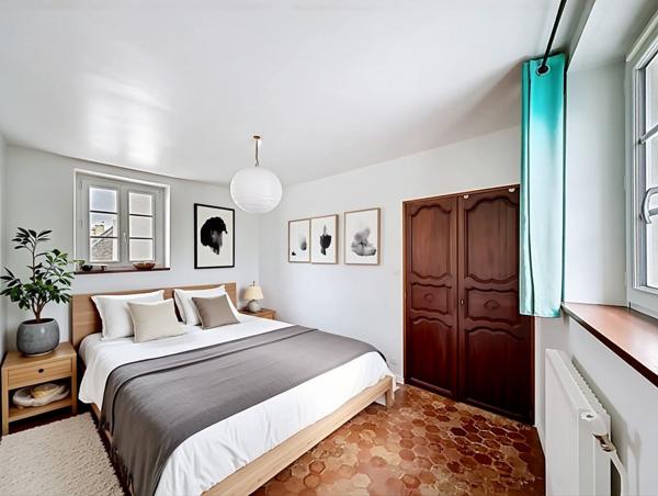 Appartement centre ville de Meaux - proche rue piétonne et gare - 2 chambres - superficie environ 70 m2