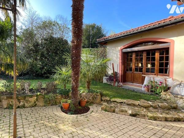 MIRANDE (GERS) Belle maison de 1998 sur environ 1400m² de terrain, proche tous commerces