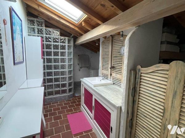 MIRANDE (GERS) Belle maison de 1998 sur environ 1400m² de terrain, proche tous commerces