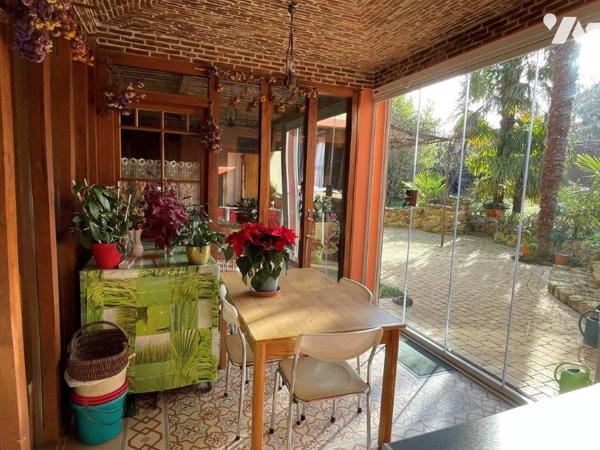 MIRANDE (GERS) Belle maison de 1998 sur environ 1400m² de terrain, proche tous commerces