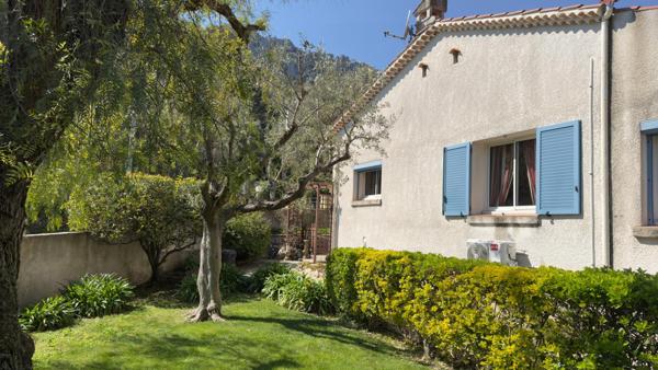 Maison T4 plain-pied 130 m² - Piscine – 1100 m²