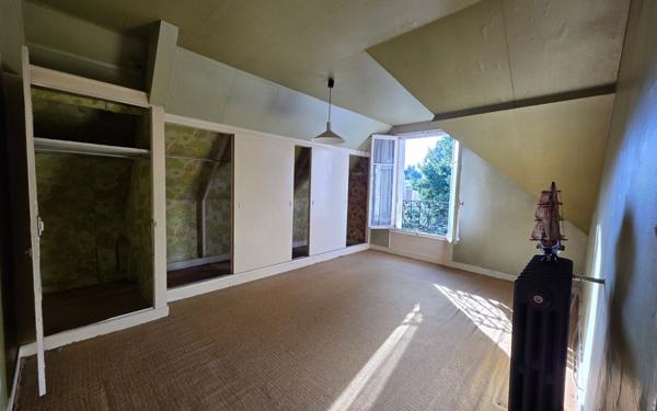 Maison à vendre    7 pièces •  Fontenay-aux-Roses