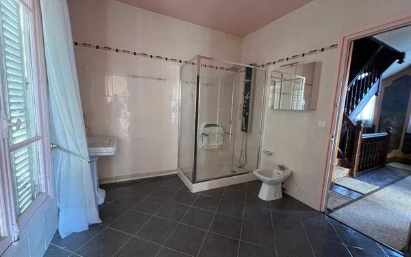 Maison à vendre    7 pièces •  Fontenay-aux-Roses