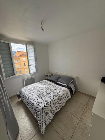 Appartement Brignoles 3 pièce(s) 47 m2