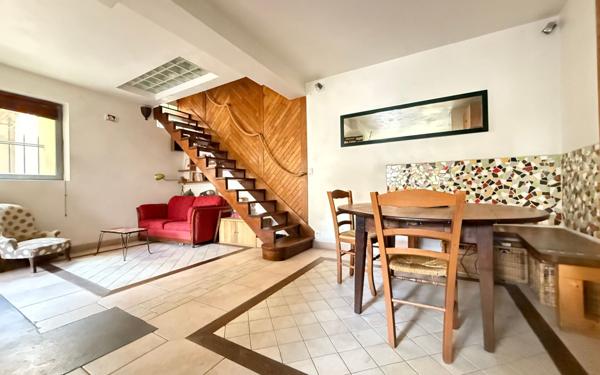 Maison à vendre    4 pièces • 90,29 m2 Villiers-sur-Marne