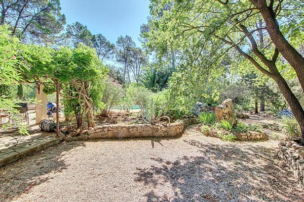 EXCLUSIVITE Maison Lorgues 4 pièces 120 m2 + Piscine + Calme