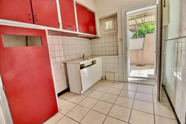 Maison de ville de type 3 d'environ 55m² avec terrasse sur Pas des Lanciers