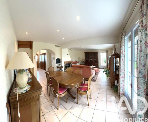 Maison à vendre 4 pièces 162 m² Riscle