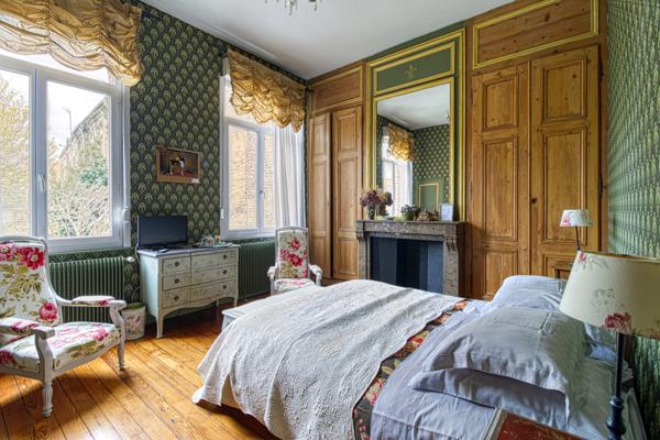 Saint-Omer (62500) PROPRIETE D'EXCEPTION - CHAMBRES D' HOTES DE CHARME