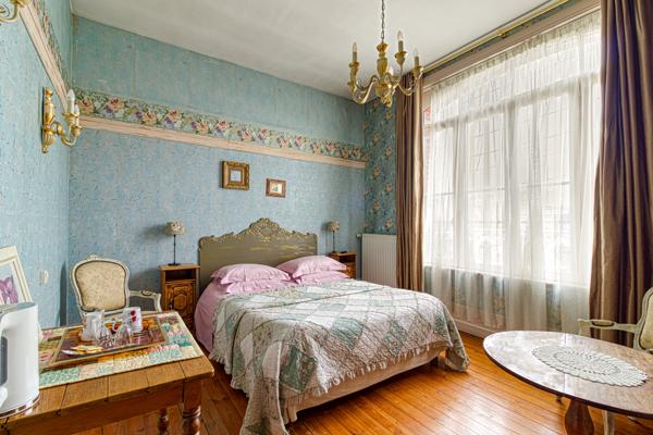 Saint-Omer (62500) PROPRIETE D'EXCEPTION - CHAMBRES D' HOTES DE CHARME