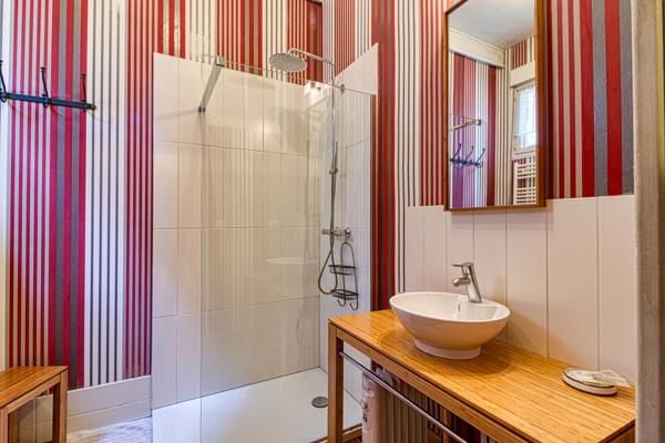 Saint-Omer (62500) PROPRIETE D'EXCEPTION - CHAMBRES D' HOTES DE CHARME