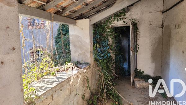 Immeuble à vendre 1 000 m² Cendras