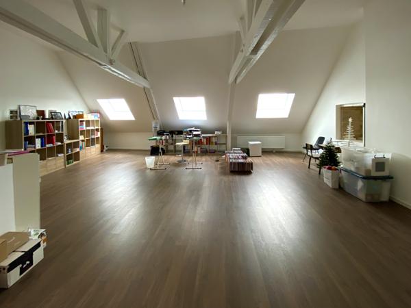 Maison
                                                                                                                                                                                                                                                                                                                        13 pièce(s)                                                                                                                                                                                                          6 chambre(s)                                                                                                                                                                                                          600  m²
