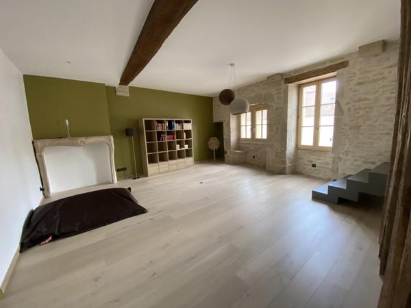Maison
                                                                                                                                                                                                                                                                                                                        13 pièce(s)                                                                                                                                                                                                          6 chambre(s)                                                                                                                                                                                                          600  m²