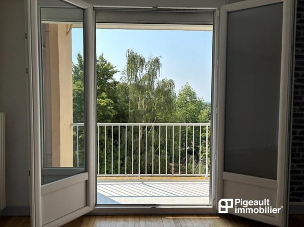 Location Appartement T 3 - Rennes - Sud