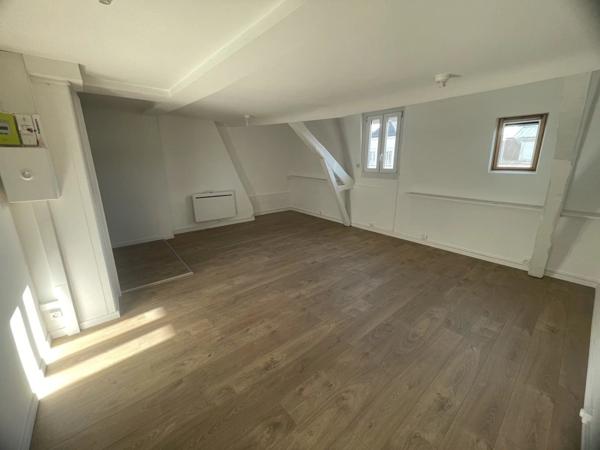 Location Appartement 2 pièces 47 m2 à Saint-Quentin