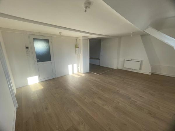 Location Appartement 2 pièces 47 m2 à Saint-Quentin
