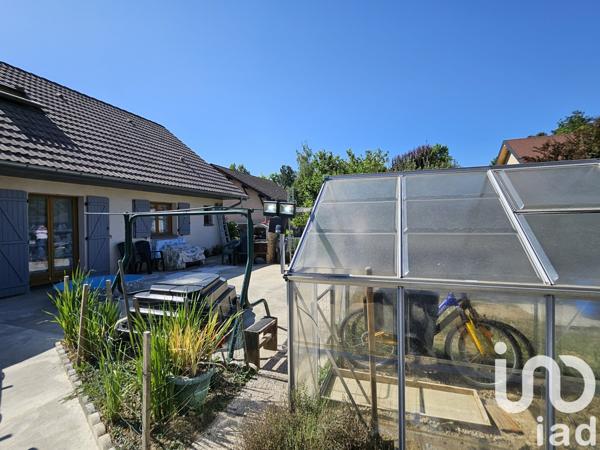 House for sale 7 rooms 115 m² Yenne