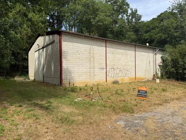 Location                                                      Local commercial
                        
                     2 pièces                      218 m2                     à Jonchery-sur-Vesle