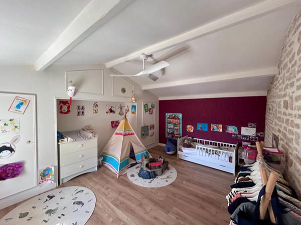 Maison La Creche 5 pièce(s) 159 m2, La creche 79260