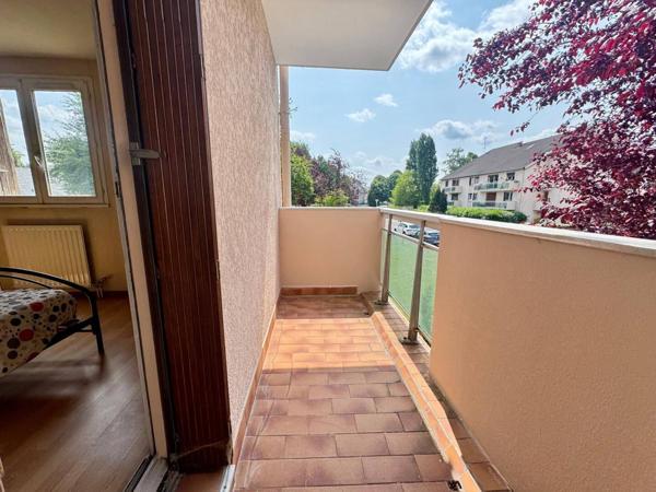 Appartement Pontault Combault 3 pièce(s) 74 m2